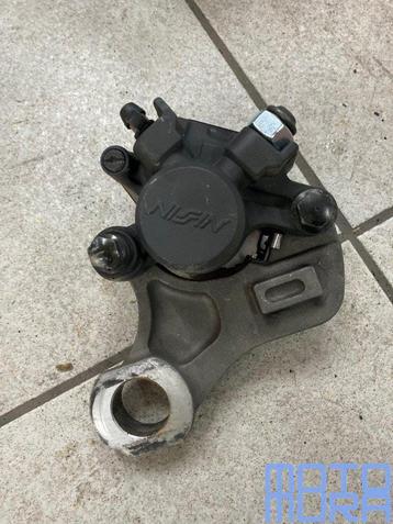 Remklauw achter Yamaha R1 2004 - 2006 RN12 achterremklauw ac beschikbaar voor biedingen