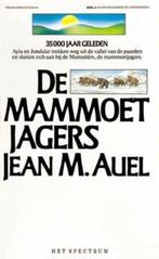 Jean M. Auel: De mammoetjagers, Ophalen of Verzenden, Gelezen