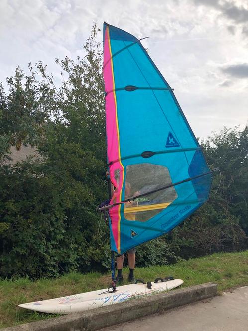 Windsurfset: Plank, Zeil & Mast, Watersport en Boten, Windsurfen, Gebruikt, Complete set, 250 tot 300 cm, Met vin(nen), 5 tot 7 m²