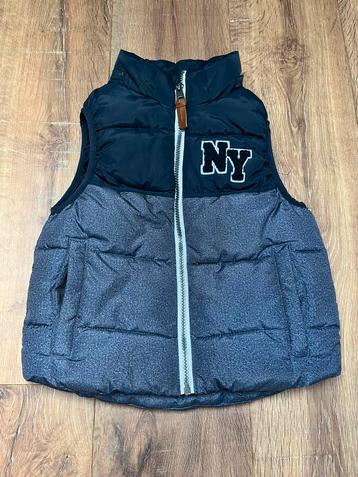 Bodywarmer jongen maat 110/116 beschikbaar voor biedingen