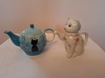 2 theepotjes met thema katten. 1 blauw en 1 wit, Huis en Inrichting, Keuken | Servies, Keramiek, Overige typen, Ophalen of Verzenden