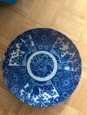 Grote Porseleinen Schotel Kangxi Stijl beschikbaar voor biedingen