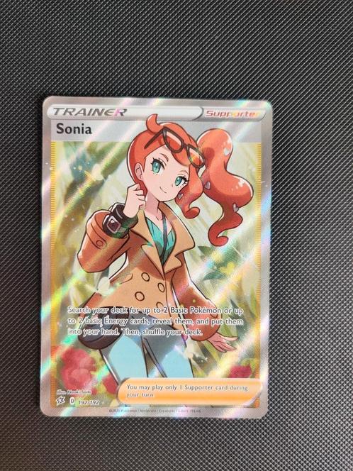 Full Art Trainer Sonia 192/192 Rebel Clash NM, Hobby en Vrije tijd, Verzamelkaartspellen | Pokémon, Zo goed als nieuw, Losse kaart