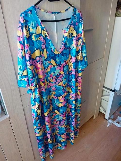 Leuke mooie vrolijke zomerjurk maat XXL, Kleding | Dames, Grote Maten, Zo goed als nieuw, Jurk, Overige kleuren, Ophalen of Verzenden