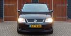 Volkswagen Touran 1.6-16V FSI Business Automaat, Airco, Crui, Automaat, 4 cilinders, Electronic Stability Program (ESP), Zwart
