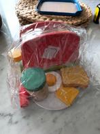 Te koop: Houten Speelgoed Broodrooster Set, Ophalen of Verzenden, Gebruikt, Meubelstuk of Keukentje