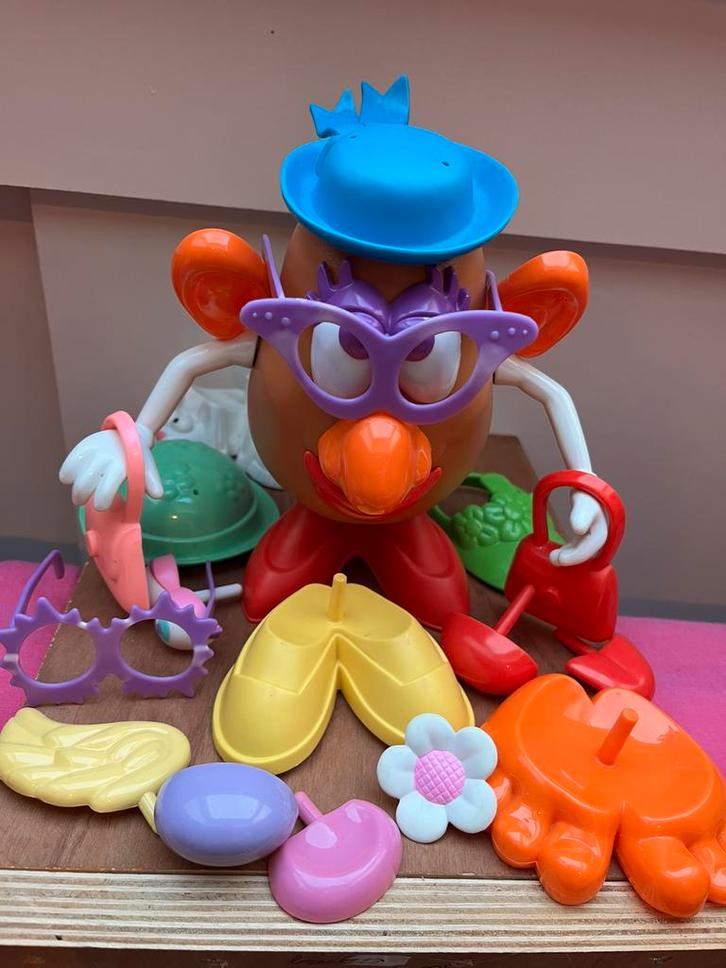 Mrs Potato Head - compleet met 40 accessoires, Kinderen en Baby's, Speelgoed | Educatief en Creatief, Zo goed als nieuw, Ophalen of Verzenden