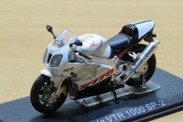 Honda VTR1000 SP-2 1:24 beschikbaar voor biedingen