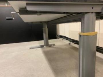 Bureau met slinger en kabelgoot 180x80xH62-84 cm, 190stuks - afbeelding 9