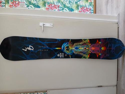 Snowboard Lib Tech T Rise pro 153, Sport en Fitness, Snowboarden, Zo goed als nieuw, Board, Ophalen of Verzenden