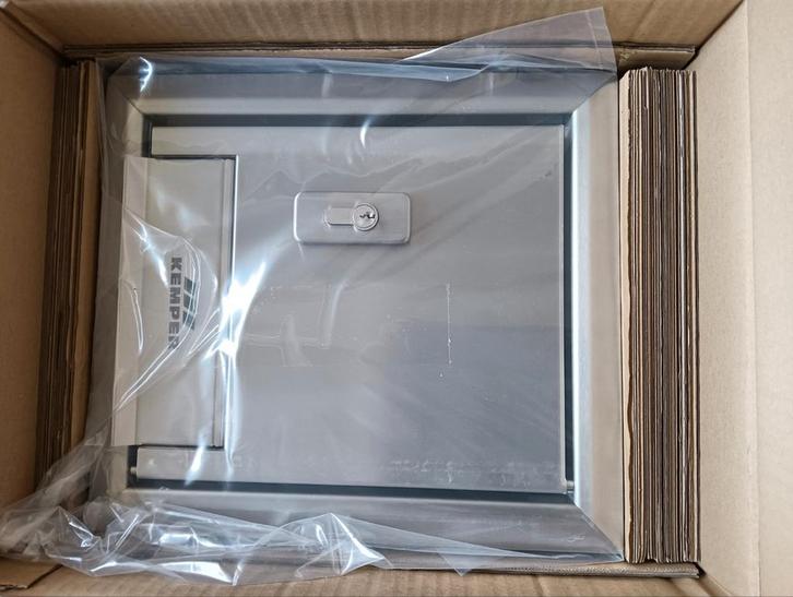 Mini Tresor wand inbouwkast Kemper - Nieuw in doos, Caravans en Kamperen, Kampeeraccessoires, Ophalen