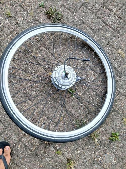 Voorwielmotor Giant. Vogue.Sparta.Gazelle., Fietsen en Brommers, Fietsonderdelen, Zo goed als nieuw, Algemeen, Wiel, Verzenden