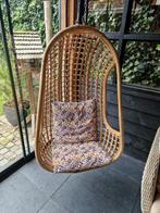 Mooie Hangstoel - Perfect voor Ontspanning!, Ophalen of Verzenden, Zo goed als nieuw, Rotan