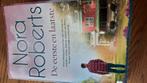 NORA ROBERTS.  de eerst en laatste, Ophalen of Verzenden, Gelezen, Nederland