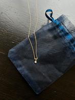 Gouden hangertje met zirkonia 14k, Overige voorstellingen, Verzenden, Zo goed als nieuw, Met edelsteen