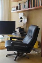 Vintage design Strassle draaifauteuil, Huis en Inrichting, Fauteuils, Ophalen, Gebruikt, 75 tot 100 cm, Leer