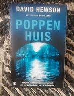Boek Poppenhuis- David Hewson, Ophalen of Verzenden, Gelezen, David Hewson
