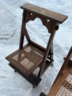 Antieke bidstoelen biechtstoel kerkstoel, Ophalen