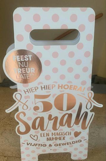 Sarah 50 jaar versiering - Bord en Vlag beschikbaar voor biedingen