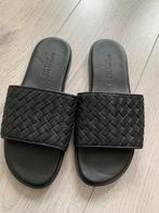 Nieuw Bottega Veneta slippers maat 41, Kleding | Dames, Nieuw, Slippers, Ophalen of Verzenden, Bottega Veneta