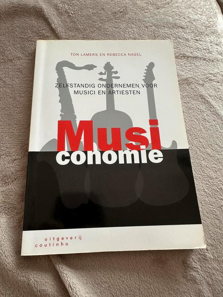 Rebecca Nagel - Musiconomie, Boeken, Wetenschap, Zo goed als nieuw, Sociale wetenschap, Ophalen of Verzenden