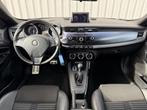 Alfa Romeo Giulietta 1.4 T Business Executive|Automaat|Navi|, Auto's, Euro 5, Zwart, 4 cilinders, Leder en Stof
