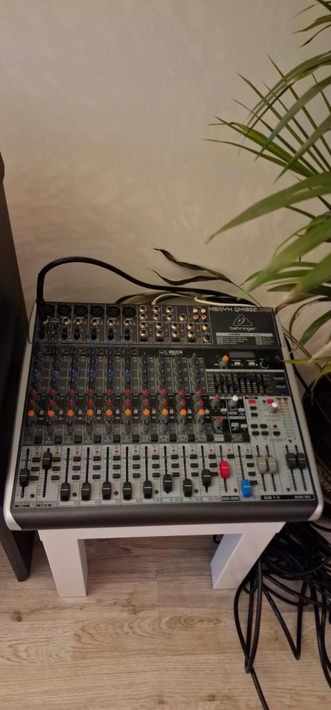 Behringer Xenyx QX1832USB, Muziek en Instrumenten, Mengpanelen, Zo goed als nieuw, Ophalen