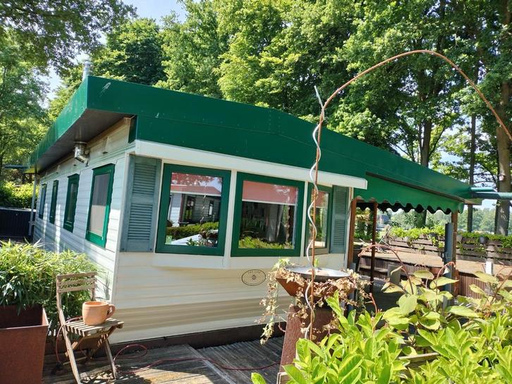 Geheel VOL geïsoleerde Sta Caravan met C.V. te Koop in Arcen, Caravans en Kamperen, Stacaravans, tot en met 4, Ophalen of Verzenden