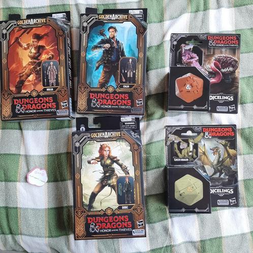 Dungeons and Dragons - diverse figures, Hobby en Vrije tijd, Verzamelkaartspellen | Overige, Zo goed als nieuw, Overige typen