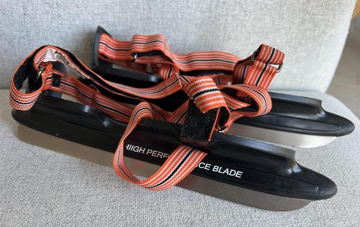 Nijdam Juninoor Schaatsen 32 -35 norenschaats easyglider, Sport en Fitness, Schaatsen, Zo goed als nieuw, Noren, Nijdam, Ophalen of Verzenden