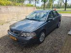 Volvo S40 1.8 2002 Grijs met airco en cruise control., Auto's, Origineel Nederlands, Te koop, Zilver of Grijs, 5 stoelen