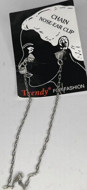 FRENDY FOR FASHION OORBEL PLUS EEN NEUSPIERCING beschikbaar voor biedingen