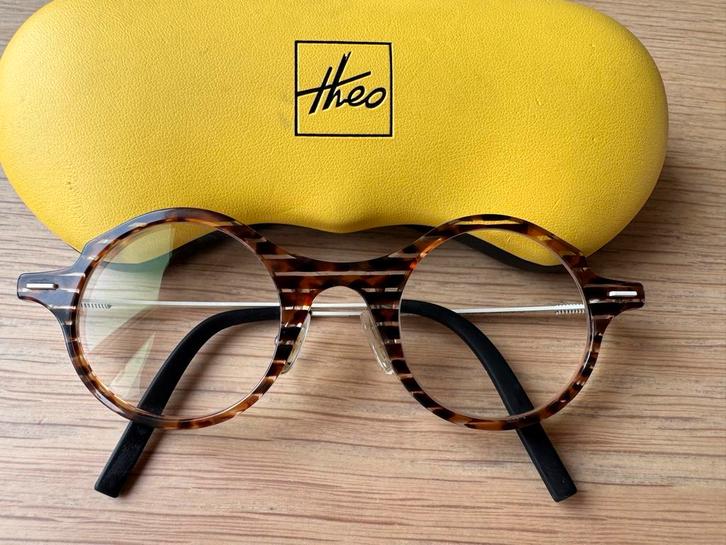 Theo Bril - Uniek Design!, Sieraden, Tassen en Uiterlijk, Zonnebrillen en Brillen | Heren, Zo goed als nieuw, Bril, Overige merken