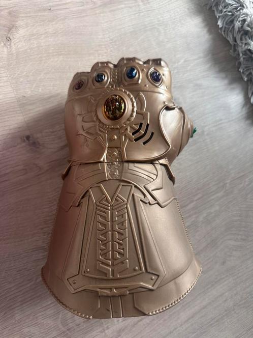 Avengers/ Marvel Thanos infinity stones- met licht en geluid, Kinderen en Baby's, Speelgoed | Actiefiguren, Zo goed als nieuw