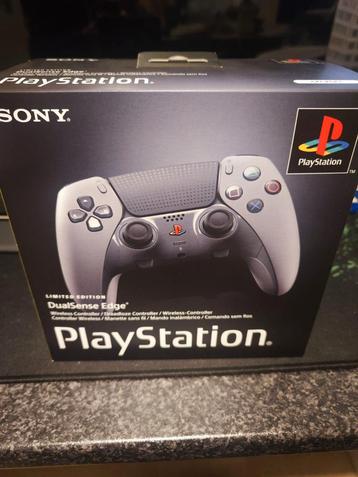 PlayStation Dualsense Edge 30th edition  beschikbaar voor biedingen