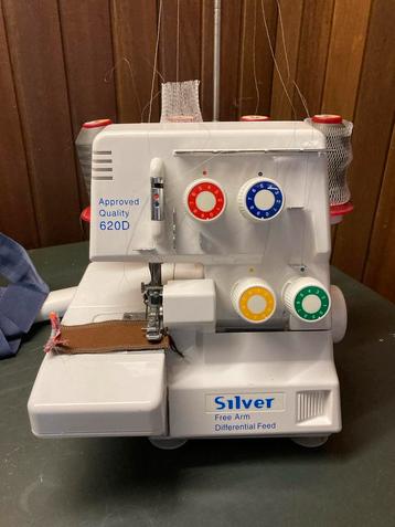 Silver Lockmachine - Weinig Gebruikt beschikbaar voor biedingen