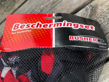 Rusher Beschermingsset - Maat M - Nieuw beschikbaar voor biedingen