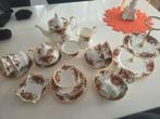 Royal albert, Antiek en Kunst, Antiek | Servies compleet, Ophalen of Verzenden