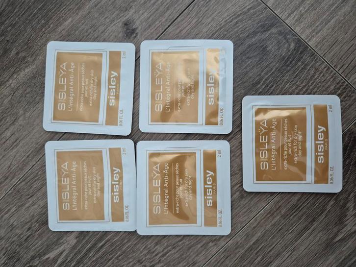 Sisley L'Integral Anti Age Extra Rich Day and Night Cream, Sieraden, Tassen en Uiterlijk, Uiterlijk | Gezichtsverzorging, Nieuw