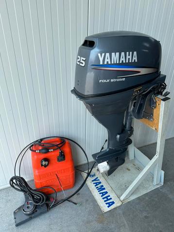 Yamaha 25 pk 4 takt | Elektrische start | Langstaart beschikbaar voor biedingen