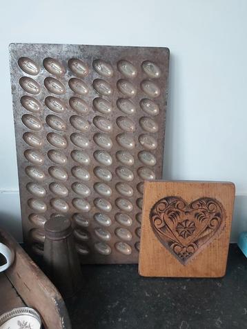 Grote brocante oude chocolade mal bonbonmal mannetjes beschikbaar voor biedingen