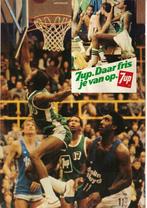 Retro reclame 1980 7Up frisdrank basketbal sport, Verzamelen, Overige typen, Ophalen of Verzenden