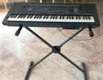 Yamaha keyboard PSR SQ16 met verstelbare standaard., Ophalen, 61 toetsen, Aanslaggevoelig, Yamaha