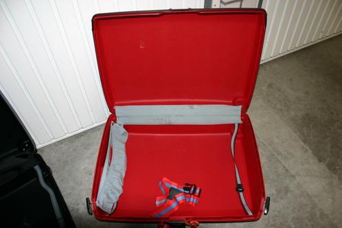 Samsonite reiskoffers en beautycase, Sieraden, Tassen en Uiterlijk, Beautycases, Gebruikt, Hardcase, Rood, Met slot, Met spiegeltje(s)