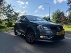 Volkswagen Polo 1.2 TSI 66KW 2017 Grijs, Auto's, Volkswagen, Stof, Zwart, 4 cilinders, Handgeschakeld