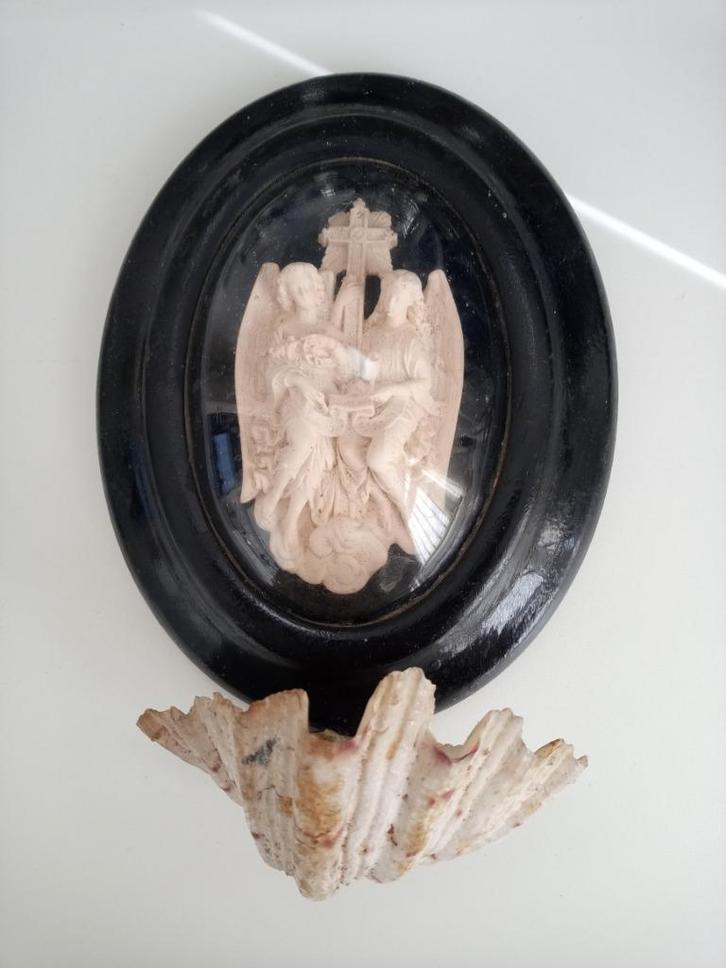 Bijzonder mooi religieus meerschuim Wijwaterbakje 2 engelen, Antiek en Kunst, Curiosa en Brocante, Ophalen of Verzenden