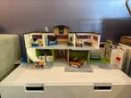 Playmobil GROTE school met gymzaal, Ophalen, Zo goed als nieuw