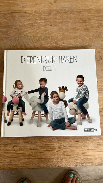 Dierenkruk haken deel 1 beschikbaar voor biedingen