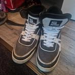 TE KOOP MOOIE HEREN SNEAKERS OFF THE PITCH MAAT 46, Ophalen of Verzenden, Zo goed als nieuw