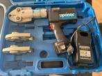 Te huur: Uponor Perstang met Persbekken U16, 20, 25 te huur, Ophalen, Gebruikt